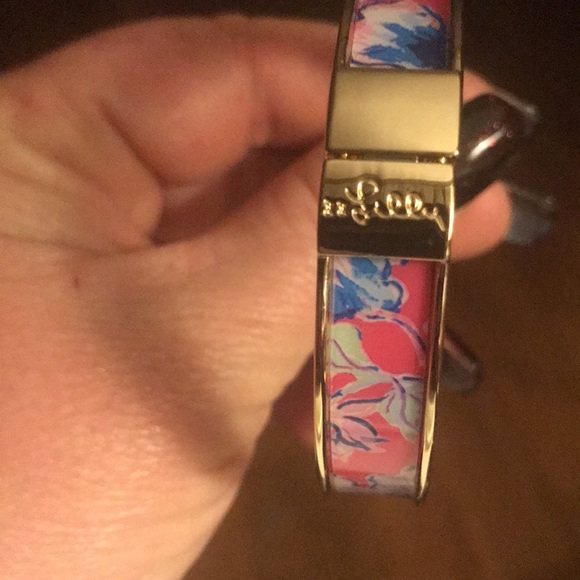 Lilly Pulitzer Bangle Bracelet - Picture 2 of 5